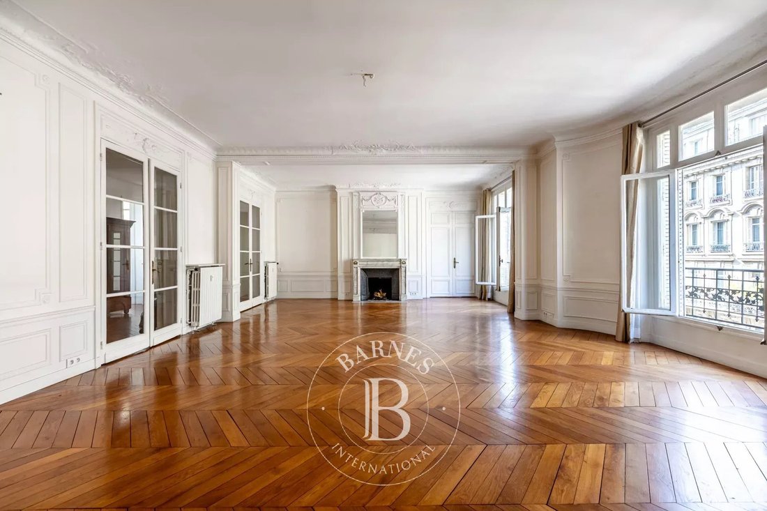 Apartment in Legendre-Lévis, Paris 17e Arrondissement, Paris 1 - 18457582