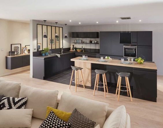 Apartment in Villiers-Danton, Levallois-Perret, France 2 - 18940687