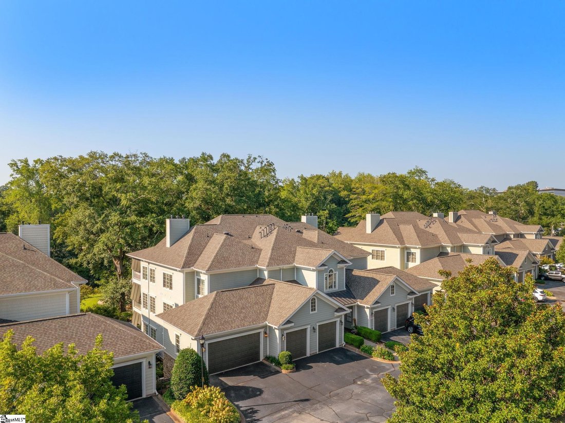 Condo in Greenville, South Carolina, United States 1 - 18942331