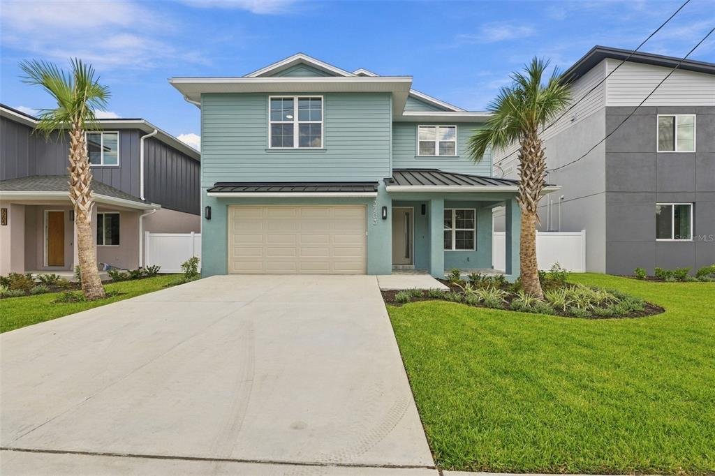 Tampa, Florida, United States 3 - 18941238
