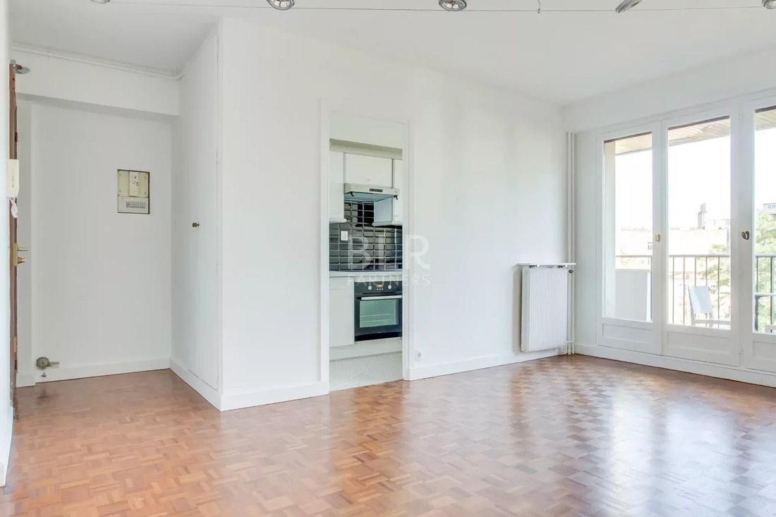 Apartment in Muette Sud, Paris 16e Arrondissement, Paris 3 - 18940442