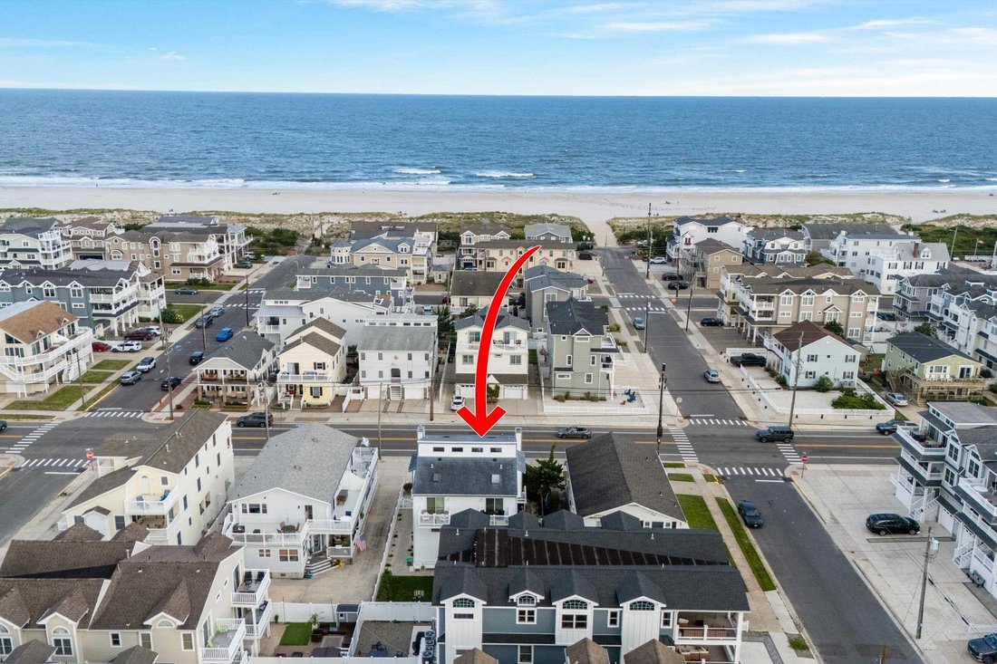 Townhouse in Sea Isle City, New Jersey, United States 3 - 18942195