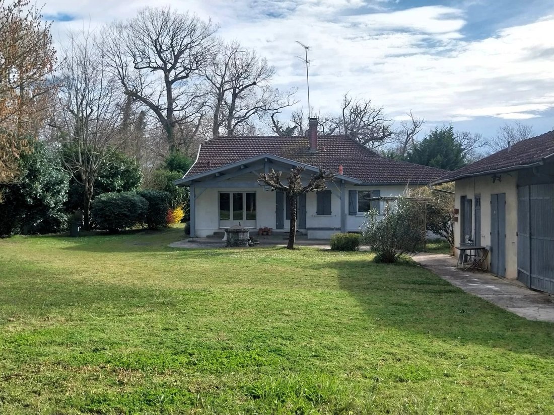 House in Salles, Nouvelle-Aquitaine, France 1 - 18940273