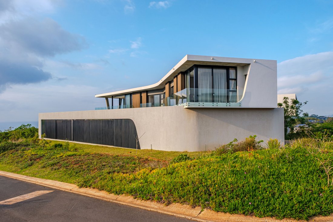 Country House in Sheffield Beach, KwaZulu-Natal, South Africa 1 - 18941136