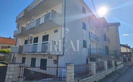 House in Seget Donji, Split-Dalmatia County, Croatia 1