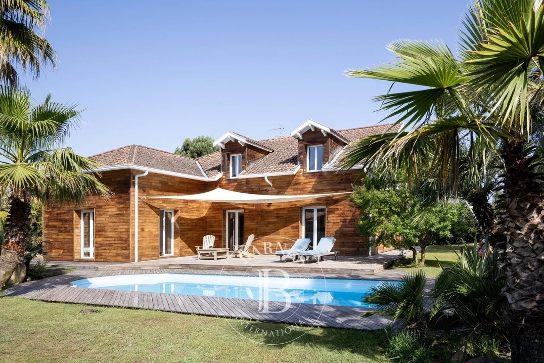 House in Anglet, Nouvelle-Aquitaine, France 1 - 17392168