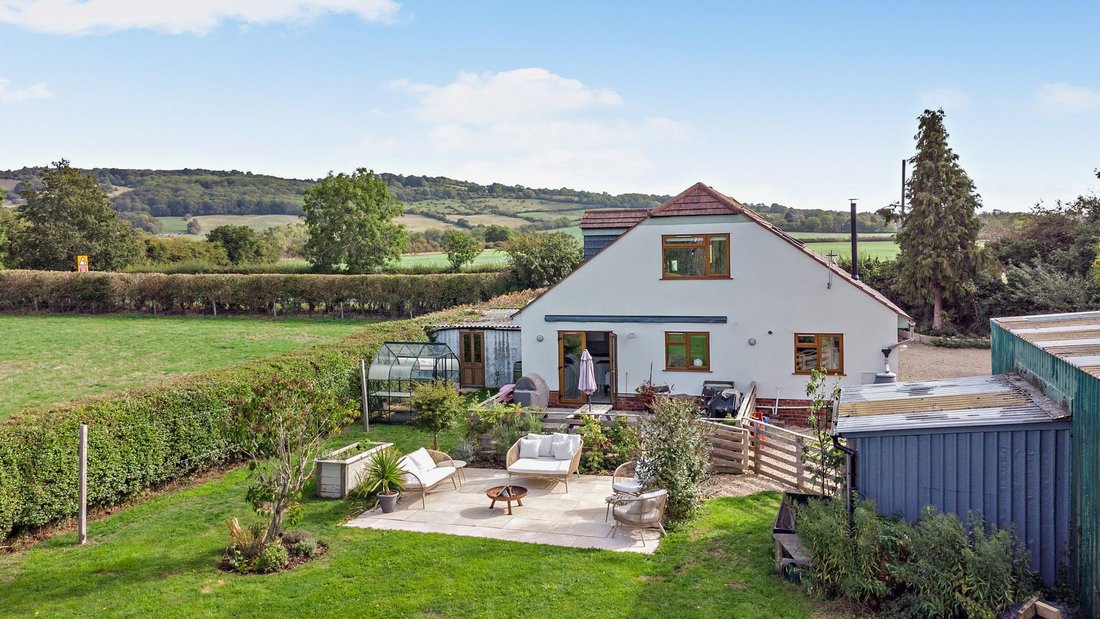 House in Bredon, Wychavon, England 2 - 18939511