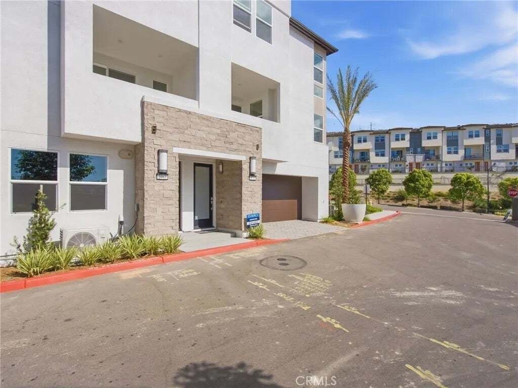 Condo in San Diego, California, United States 4 - 18943262