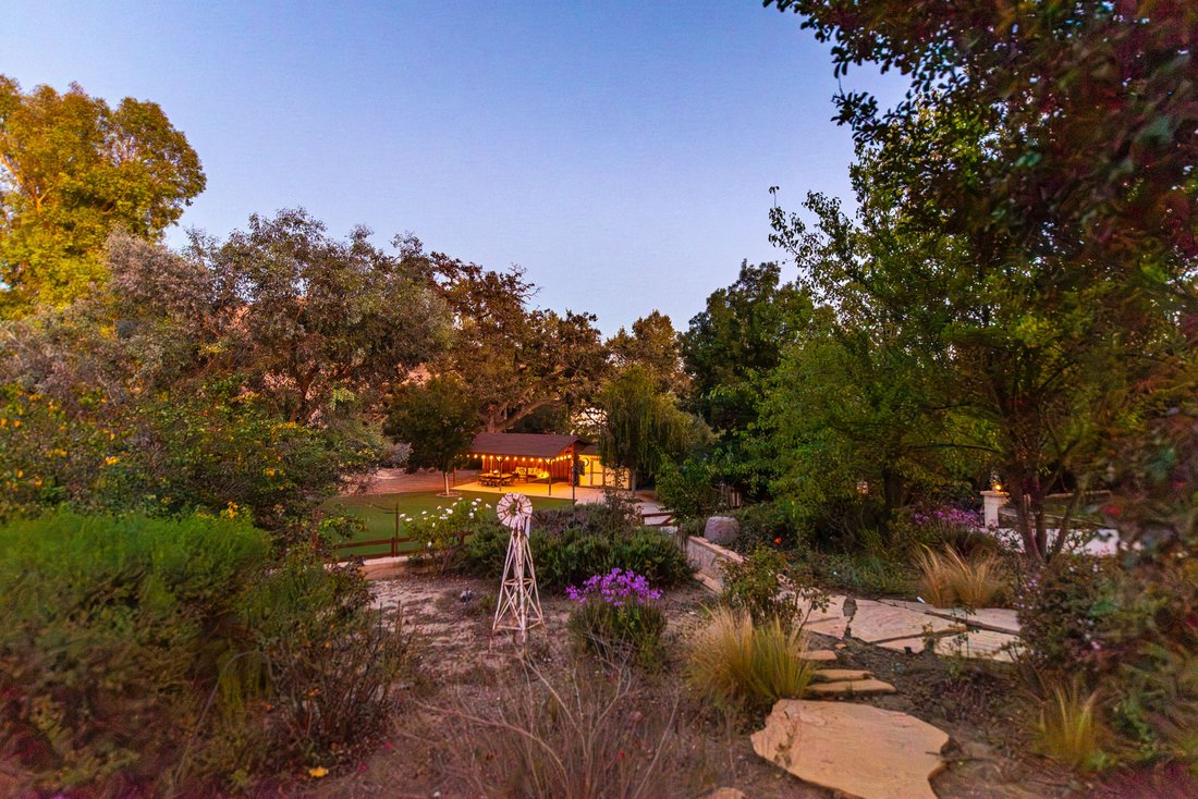 Haus in Agoura Hills, Kalifornien, Vereinigte Staaten 4 - 18941244