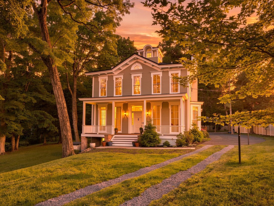 House in West Nyack, New York, United States 1 - 18939230