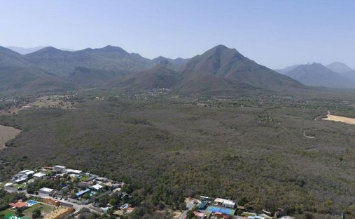 Land in El Mezcal, Nuevo León, Mexiko 1
