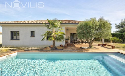 House in Cepet, Occitania, France 1