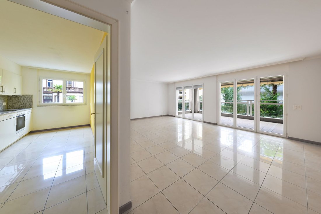 Apartment in Locarno, Ticino, Switzerland 2 - 18939303