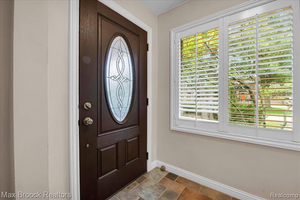 House in Farmington Hills, Michigan, United States 2 - 18939973
