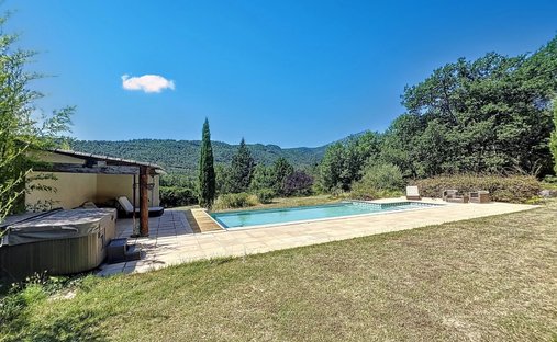House in Brignoles, Provence-Alpes-Côte d'Azur, France 1