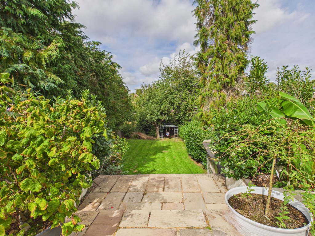 House in Widmer End, England 2 - 18940290