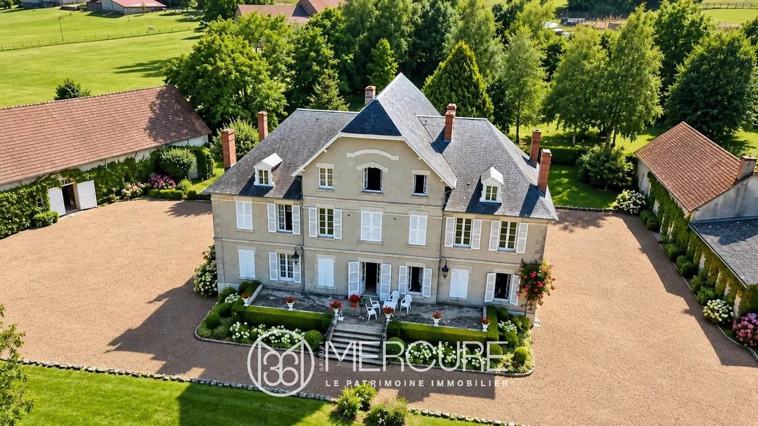 Estate in Saint-Symphorien-de-Marmagne, Bourgogne – Franche-Comté, France 5 - 18940452