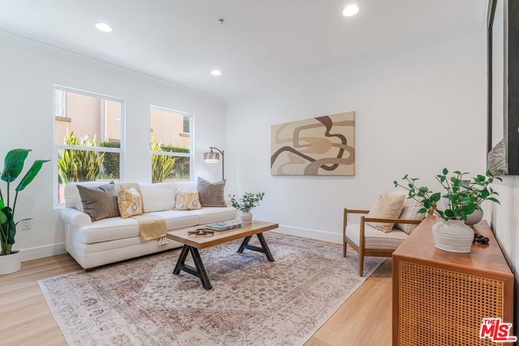 Condo in Los Angeles, California, United States 5 - 18942177