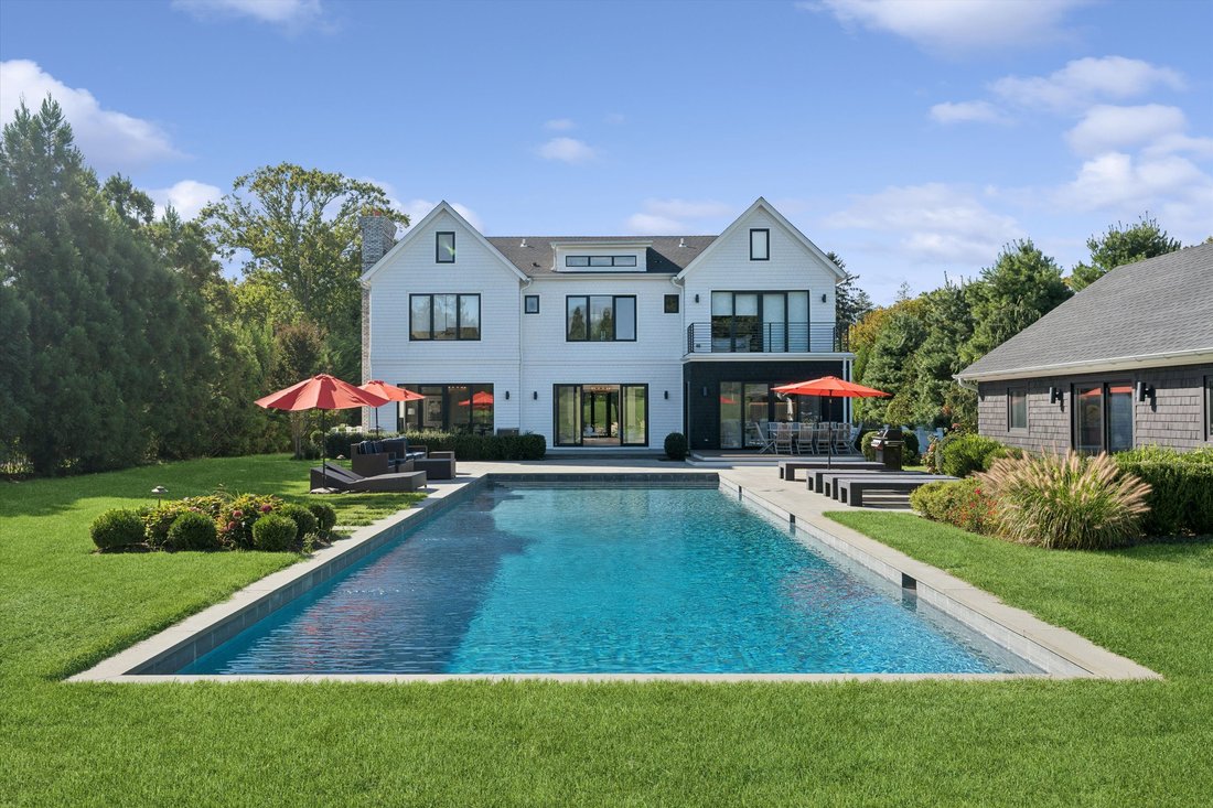 Southampton, New York, United States 3 - 18943752