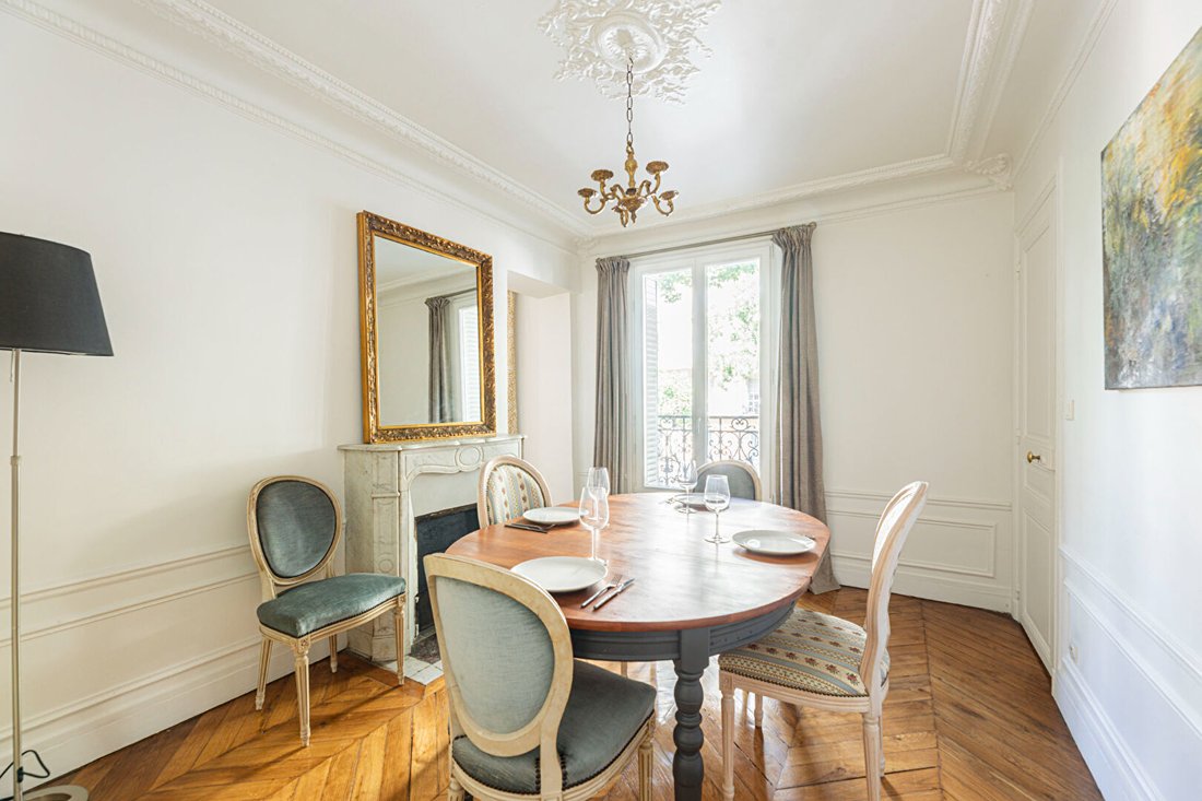 Apartment in Auteuil Sud, Paris 16e Arrondissement, Paris 5 - 18944362