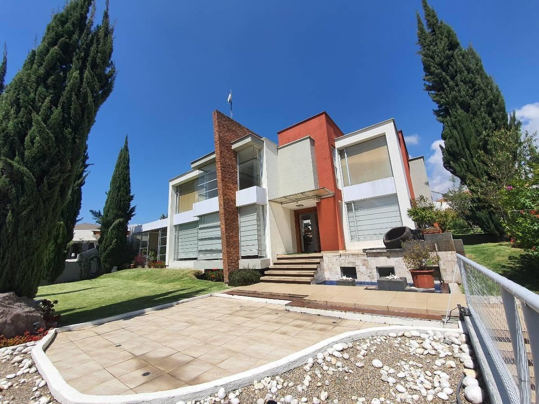 House in Quito, Pichincha, Ecuador 2 - 18941487