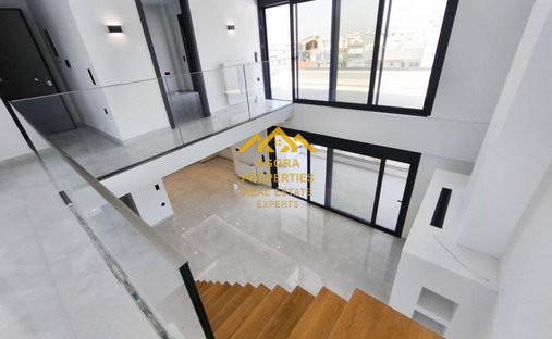 House in Ilioupoli, Attica, Greece 1
