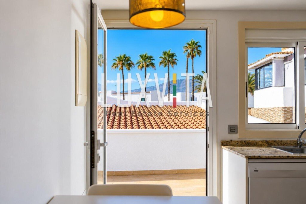 House in Costa Adeje, Adeje, Canary Islands 3 - 18943092