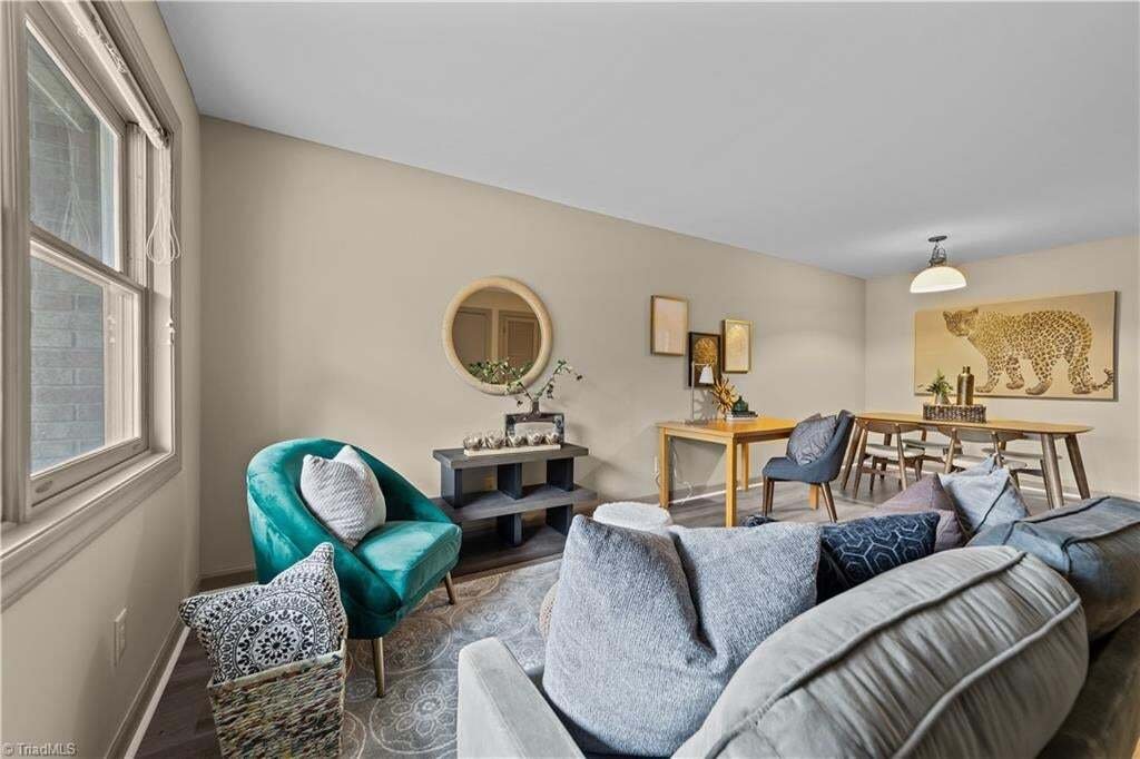 Apartment in Greensboro, North Carolina, United States 2 - 18939633