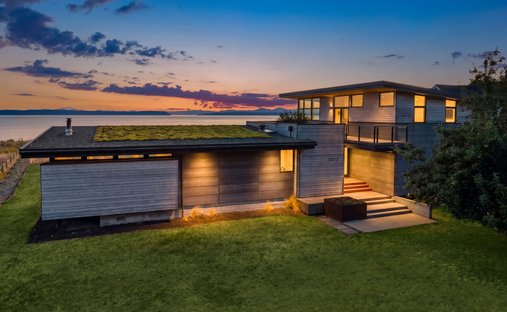 House in Kingston, Washington, United States 1