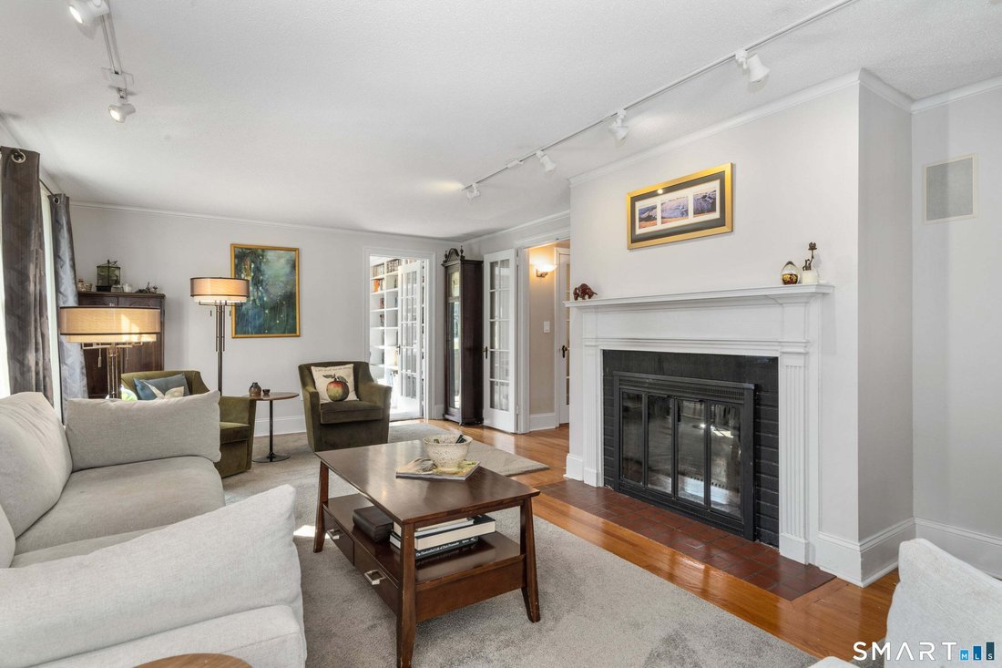 House in West Hartford, Connecticut, United States 4 - 18939312