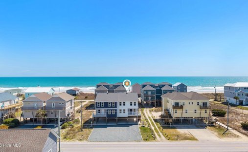 Townhouse in North Topsail Beach, North Carolina, United States 1