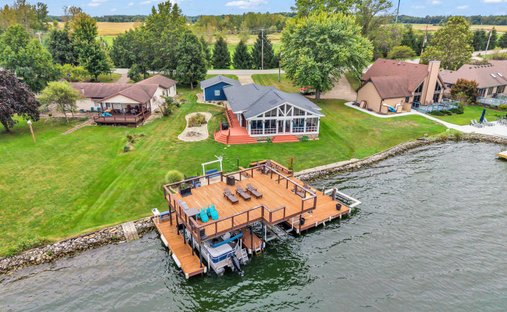 House in Heritage Lake, Indiana, United States 1