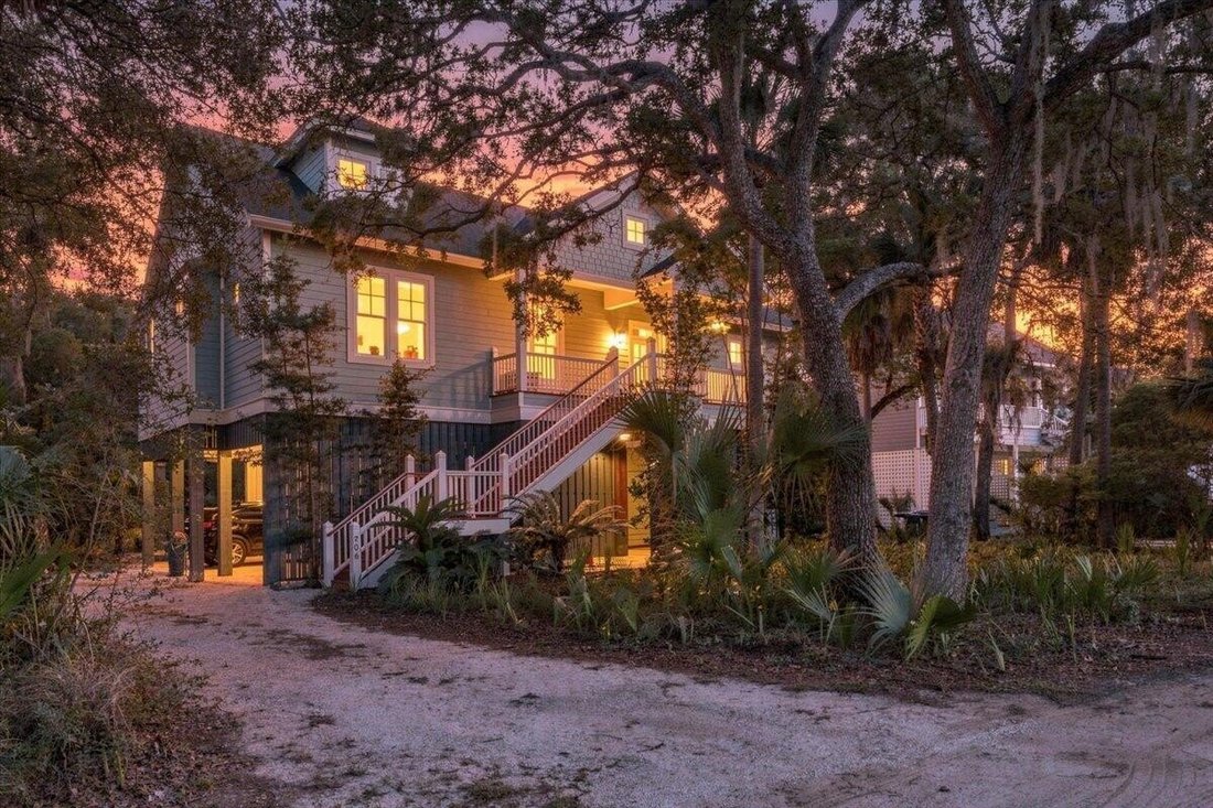 House in Edisto Island, South Carolina, United States 1 - 18945212