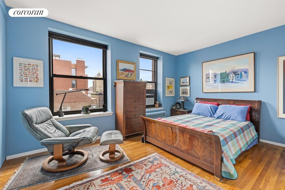 Co Op in New York, New York, United States 5 - 18939217