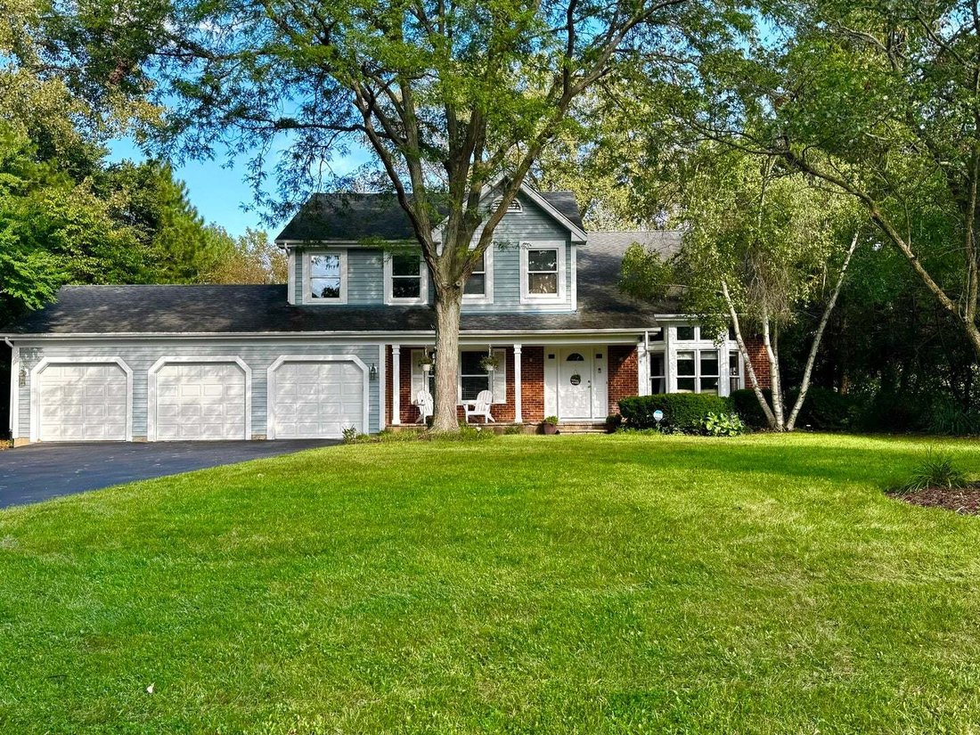 House in Green Oaks, Illinois, United States 3 - 18943106