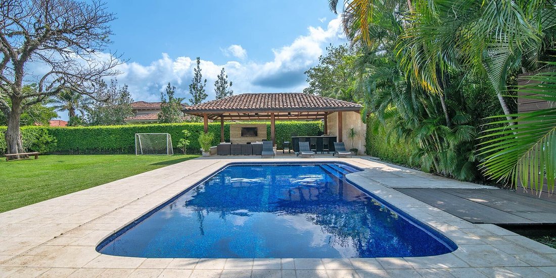 Condo in Pozos, San José Province, Costa Rica 2 - 18941739
