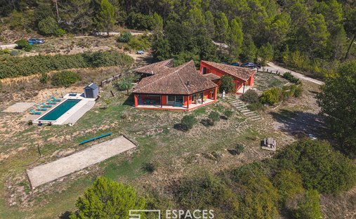 Villa in Chateauvert, Provence-Alpes-Côte d'Azur, France 1