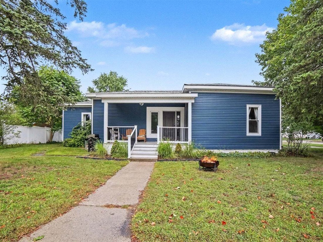 House in Ludington, Michigan, United States 5 - 18943408