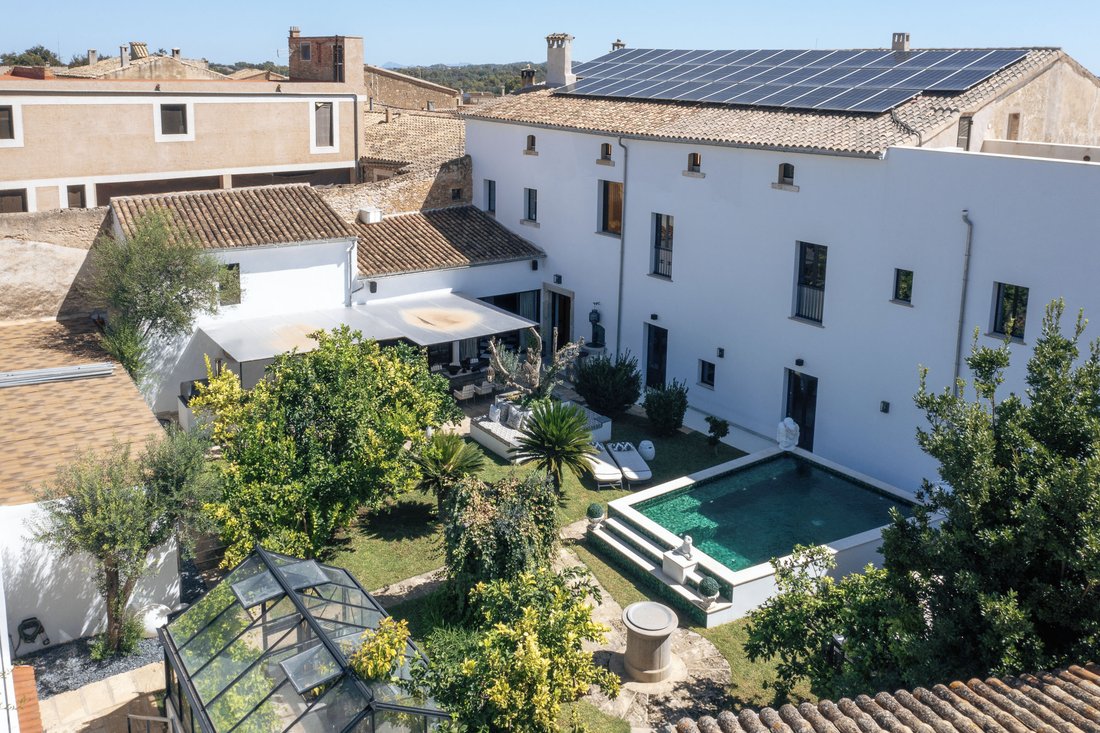Estate in Sencelles, Balearic Islands, Spain 1 - 18939549