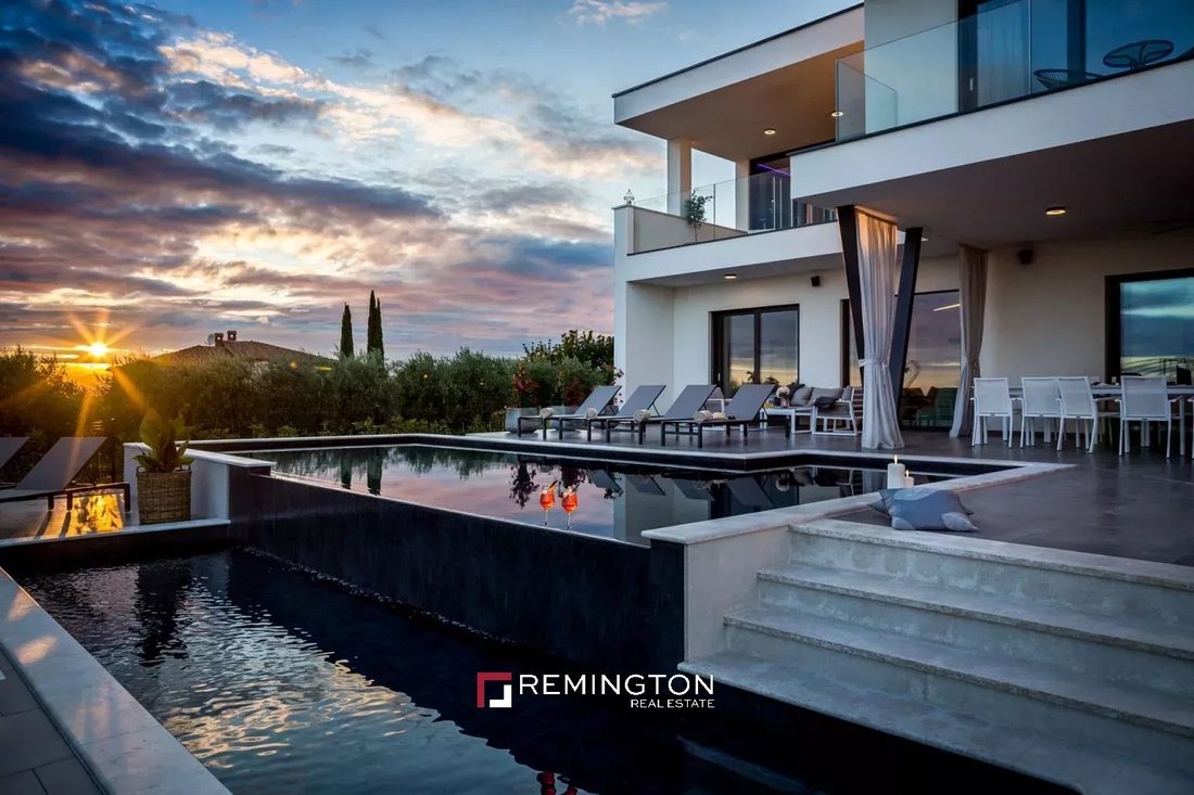 Villa in Tar, Istria County, Croatia 4 - 15175266