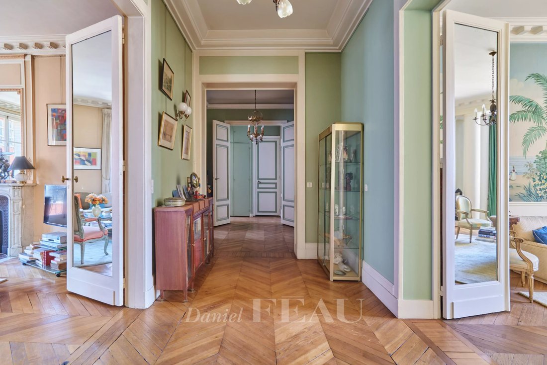Apartment in Sorbonne, Paris 5e Arrondissement, Paris 4 - 18940326
