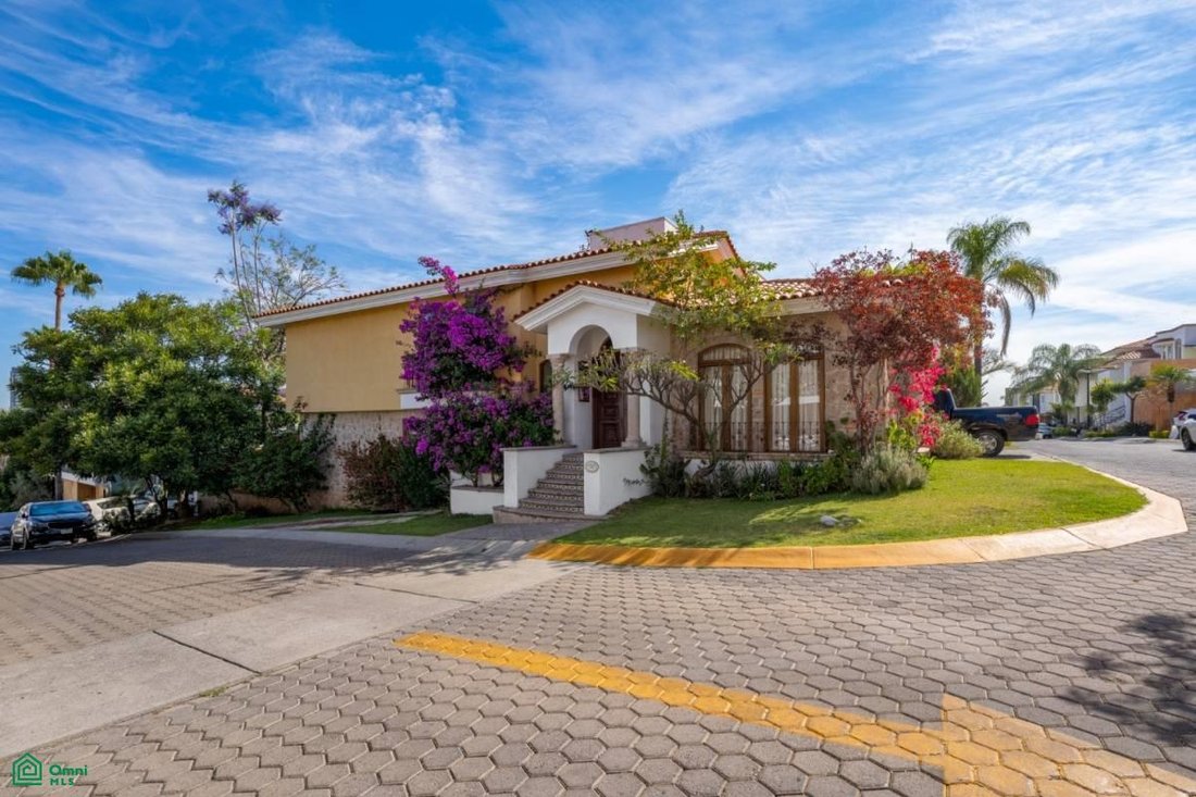 House in Zapopan, Jalisco, Mexico 1 - 17729094