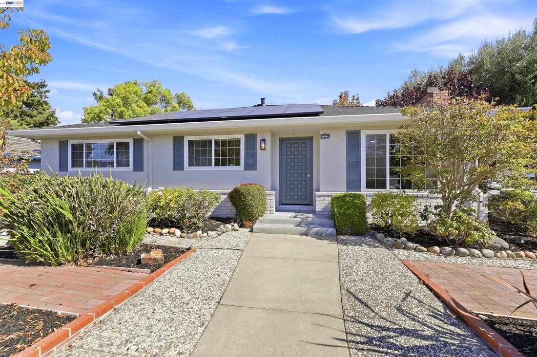 House in Newark, California, United States 1 - 18941678
