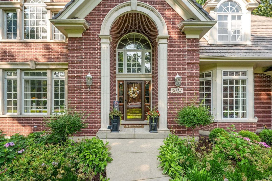 House in St. Charles, Illinois, United States 2 - 18939686