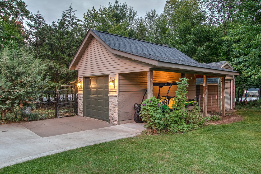 House in Cambridge, Minnesota, United States 4 - 18940224