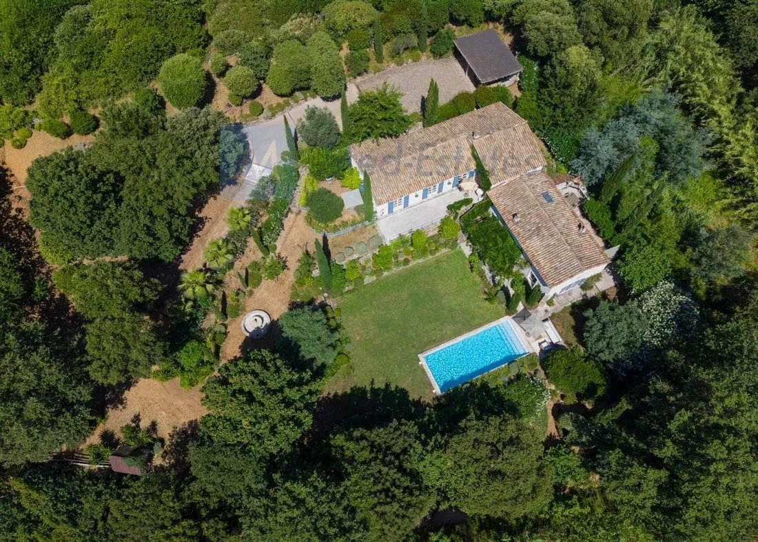 Villa in Grimaud, Provence-Alpes-Côte d'Azur, France 1 - 18232008