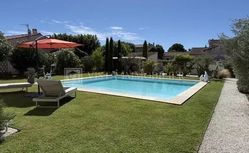 House in Mollégès, Provence-Alpes-Côte d'Azur, France 1