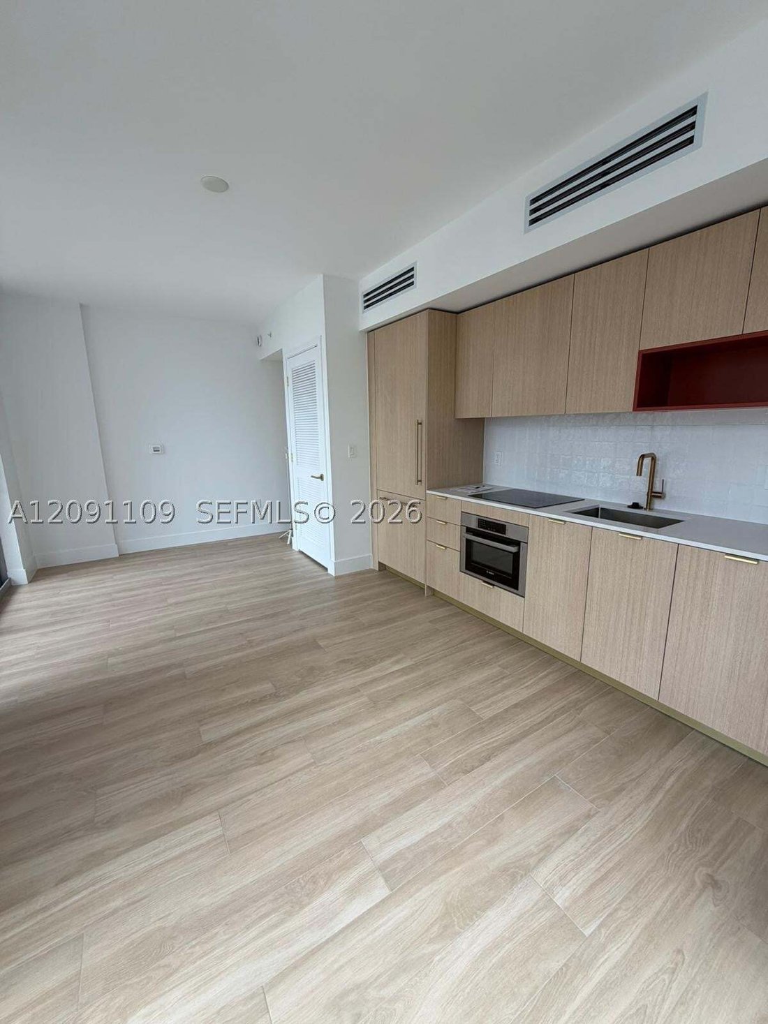 Condo in Miami, Florida, United States 2 - 18943027