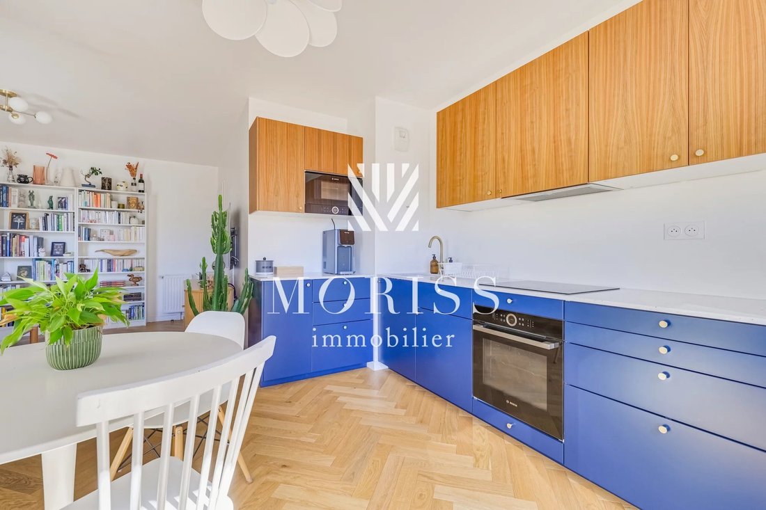 Apartment in Victor Hugo-République, Clichy, France 3 - 18940517