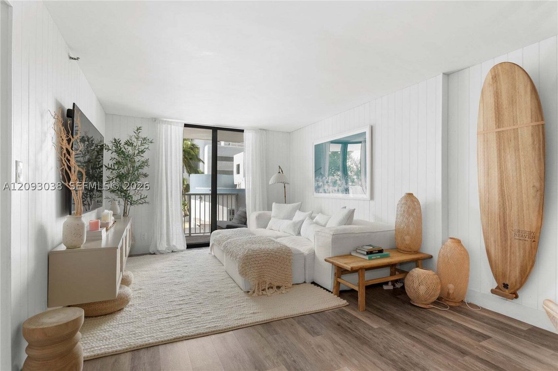 Condo in Miami Beach, Florida, United States 1 - 18943050